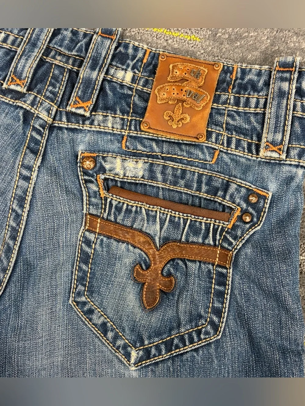 Rock Revival Bruce Straight Fit Denim Shorts Men’s 38 Cuffed Distressed Blue